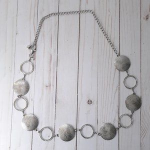 Solid Disc & O-Ring Circle Silvertone Chain Belt